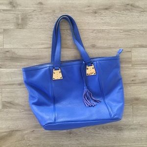 Vince Camuto Bag